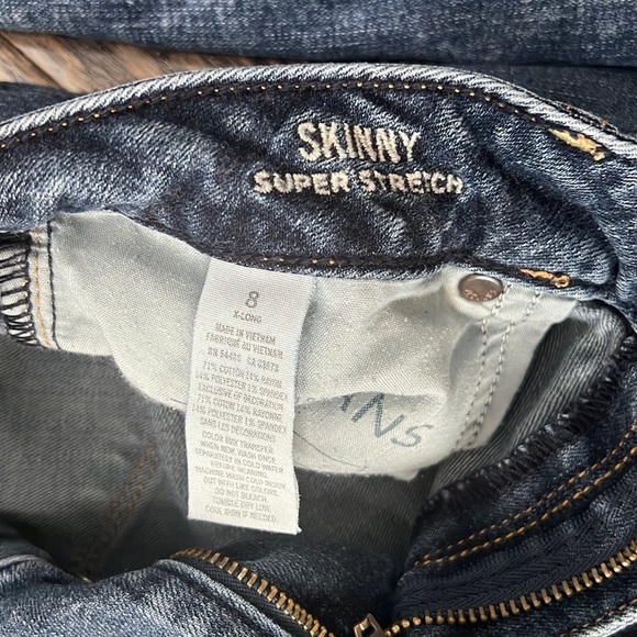 Two Pair American Eagle Jeans - 8XL - Picture 4 of 11